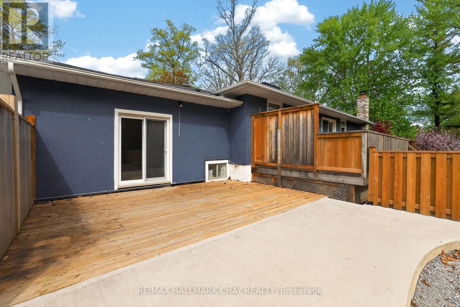 Property Photo: 20469 Young Street 1 ON L9N 1P8
