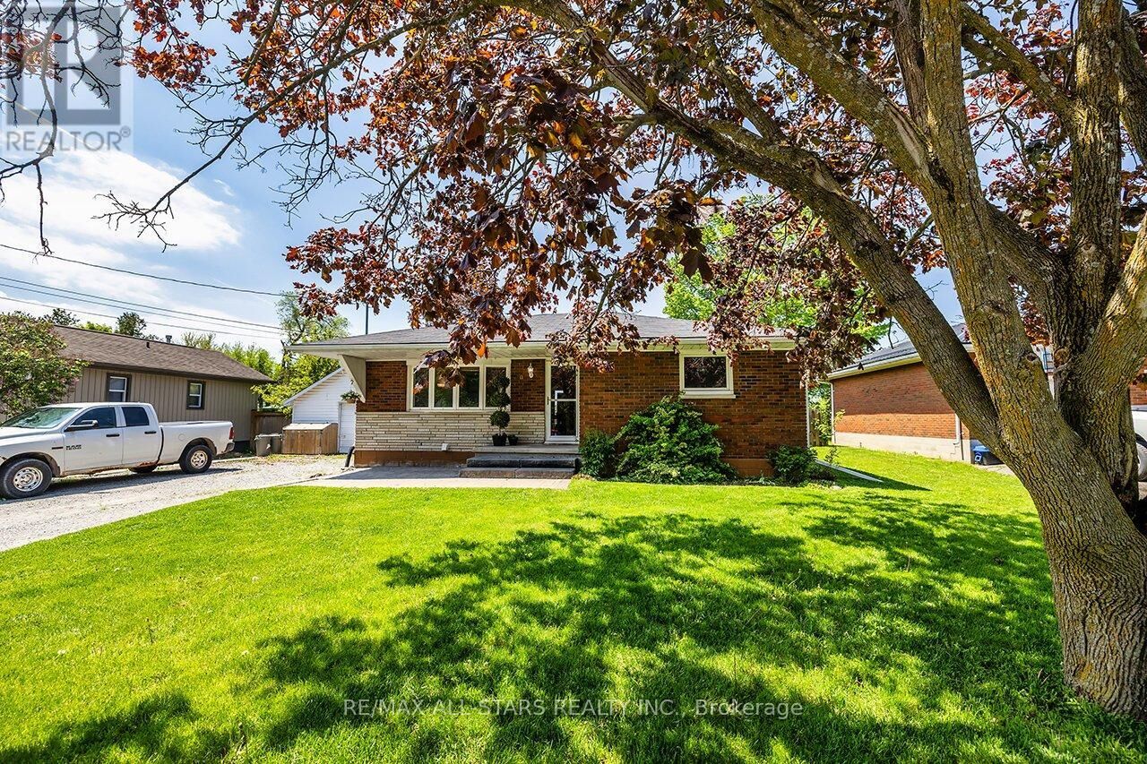 Property Photo:  20 Jane Street  ON L0C 1H0 