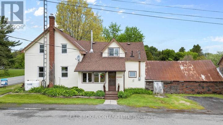 Property Photo:  10531 Kelso Street R.r.#2 Street  ON K0E 1S0 