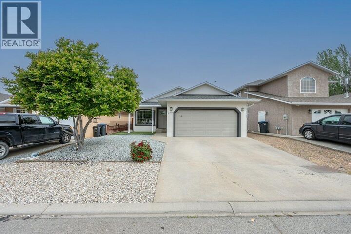 Property Photo: 260 Willows Place BC V0H 1T4