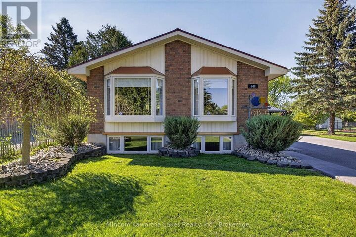 Property Photo:  948 St Pauls Street  ON K9H 6J6 