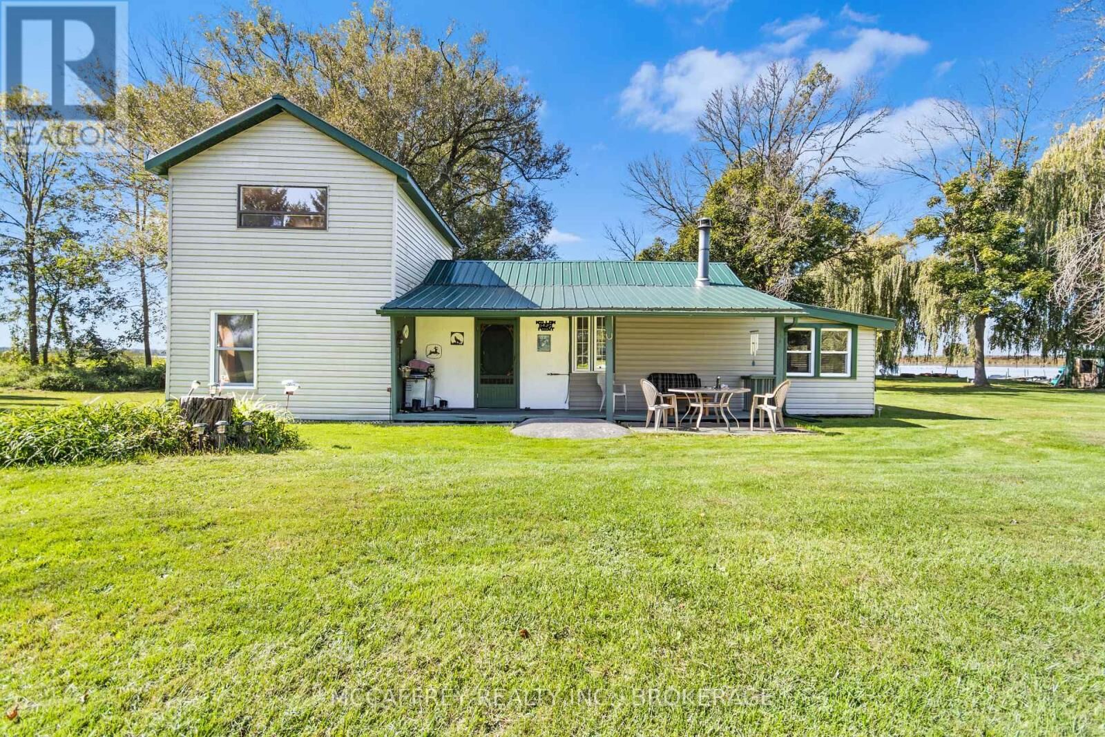 Property Photo:  1280 Galt Street  ON K0H 1G0 