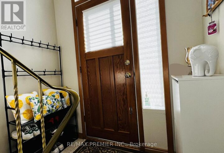 Property Photo: 86 Harris Crescent Bsmt ON L4L 1R9