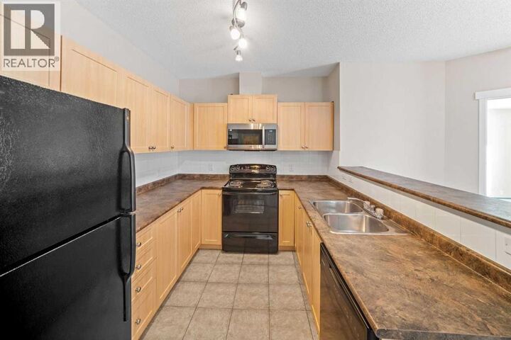 Property Photo: 333 Taravista Drive Northeast AB T3J 0H3