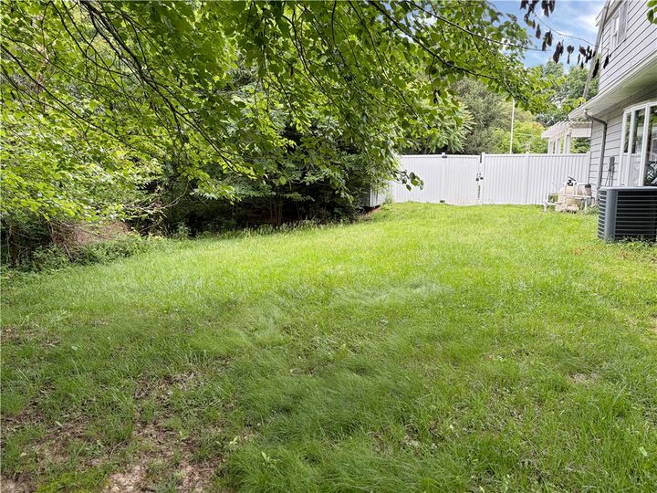 Property Photo:  29 Homestead Drive  IL 62448 