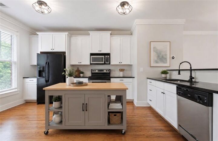 Property Photo:  775 Liberty Commons Drive NW  GA 30314 