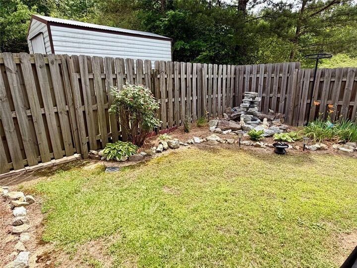Property Photo:  250 Taylor Court  GA 30180 