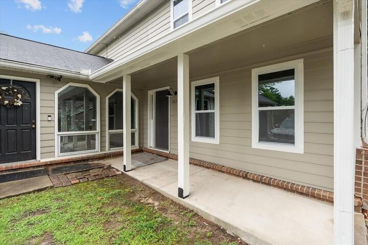 Property Photo:  2635 Picardy Circle S B  GA 30349 