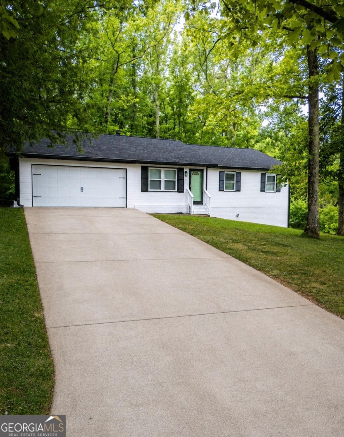 Property Photo:  3091 Beaver Drive  GA 30135 