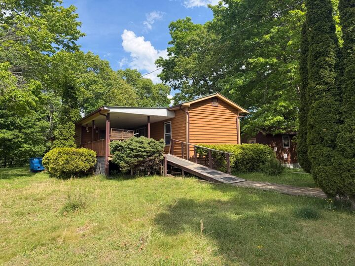 Property Photo: 567 Hundley Rd WV 24931
