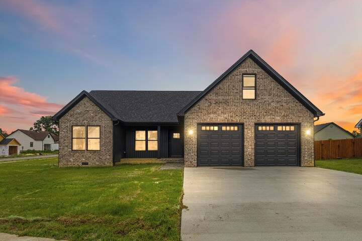 Property Photo: 131 Knob View Trace KY 40440