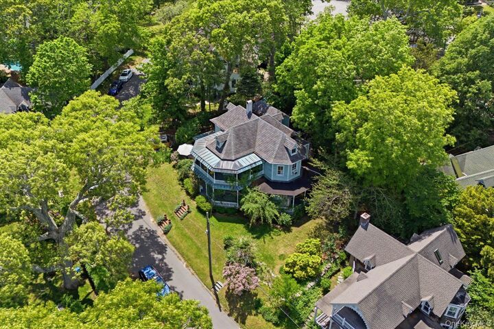 Property Photo:  5 Spring Garden Avenue  NY 11964 