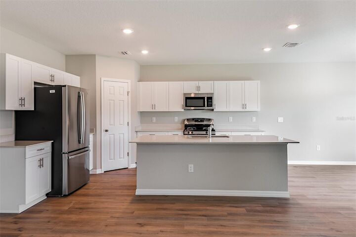 Property Photo:  35417 Arbor Retreat Drive  FL 33525 