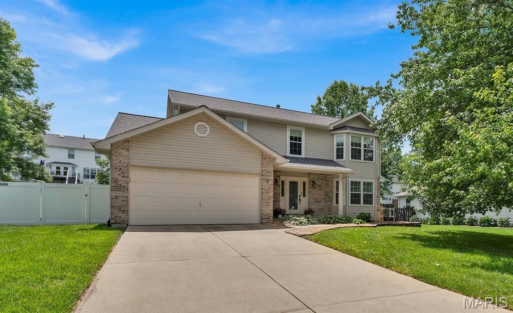 Property Photo:  8 Statesman Drive  MO 63368 