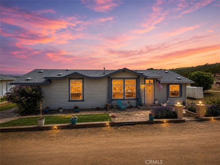Property Photo:  42913 Rolling Hills Dr  CA 92536 