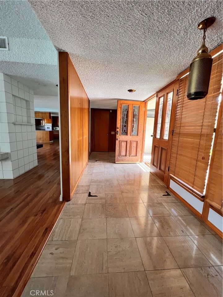 Property Photo:  103 W Santa Anita Terrace  CA 91007 