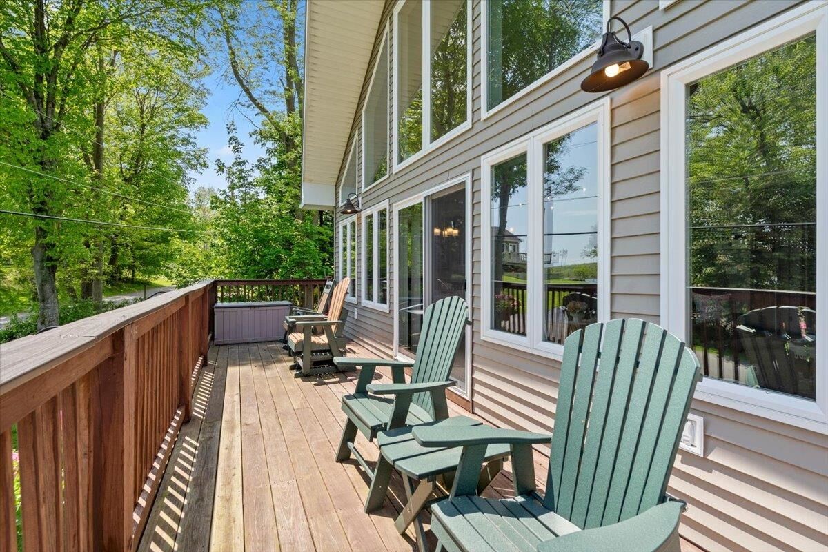 Property Photo: 440 Mills Point Road VT 05446