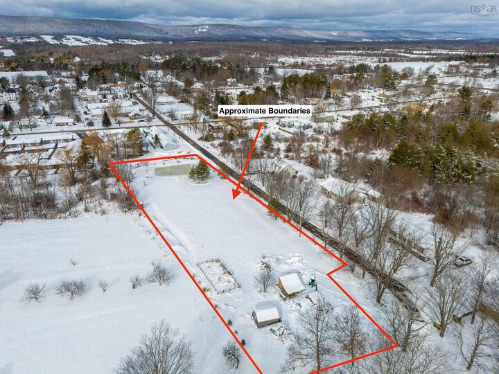 Property Photo:  3 Chipman Avenue  NS B0S 1C0 