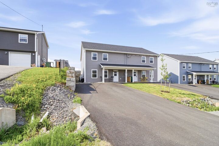 Property Photo: 76 Burgess Crescent NS B0N 2T0
