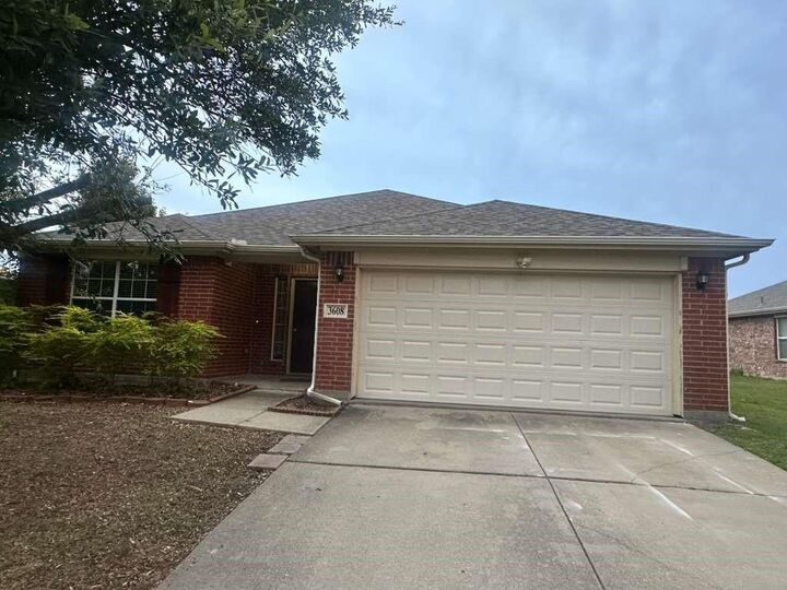 Property Photo: 3608 Cottonwood Road TX 75454