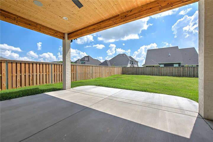 Property Photo: 6707 SW Ambient Street AR 72713