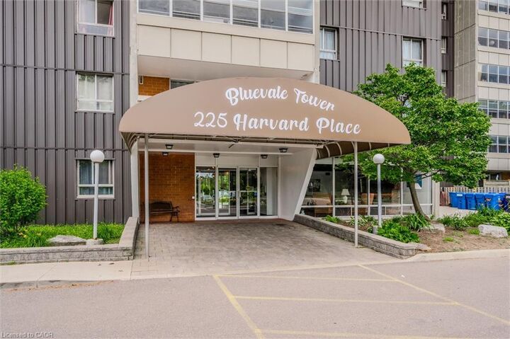 Property Photo:  225 Harvard Place 1510  ON N2J 4H4 