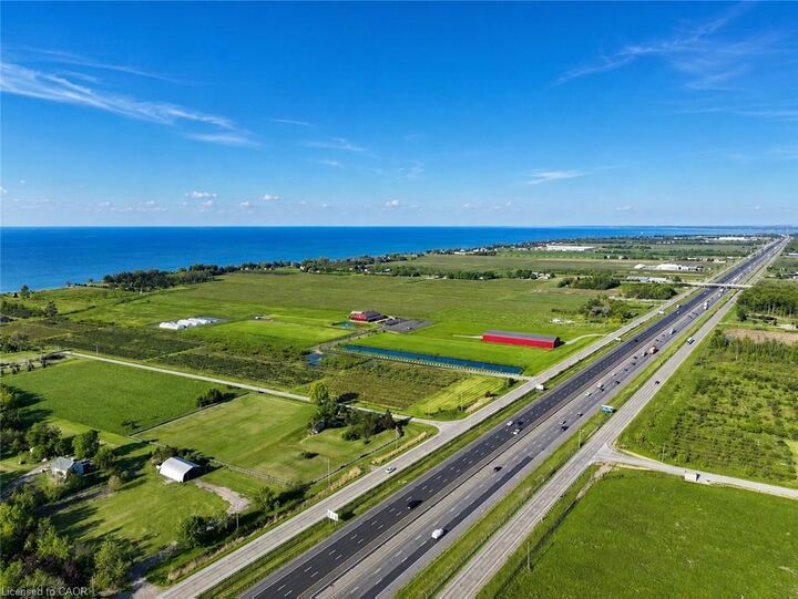 Property Photo:  4581 Service Road N  ON L0R 1B1 