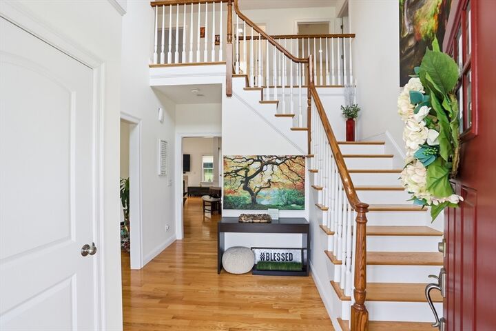 Property Photo:  9 Boxwood Rd  MA 01886 