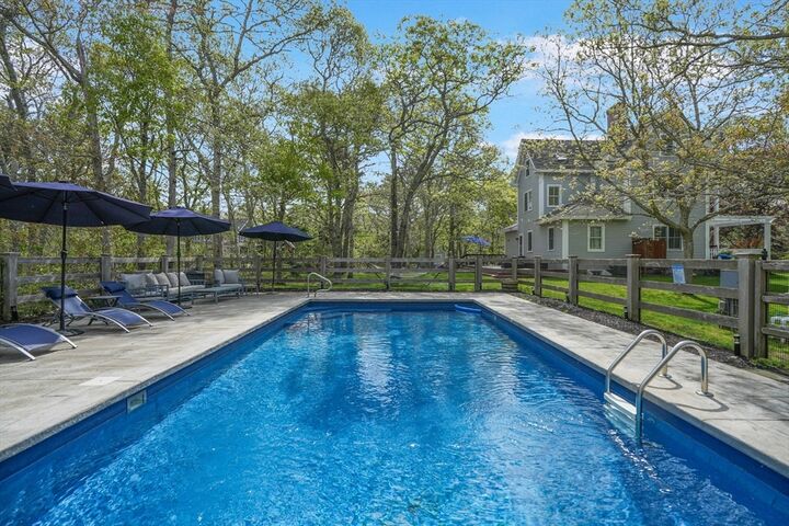 Property Photo:  10 North Bog Rd  MA 02539 