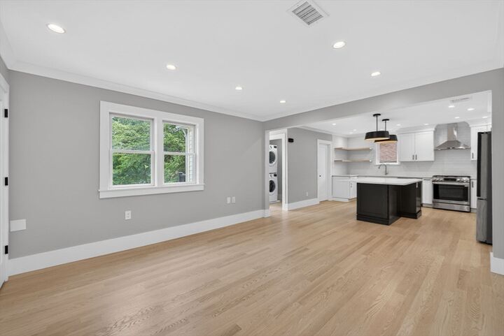 Property Photo:  29 Hanson St 2  MA 02143 