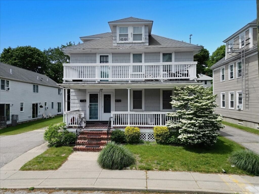 Property Photo:  16 Castle Street  MA 02360 