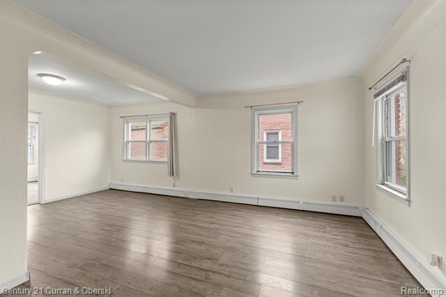Property Photo:  23020 Albion Avenue  MI 48336 