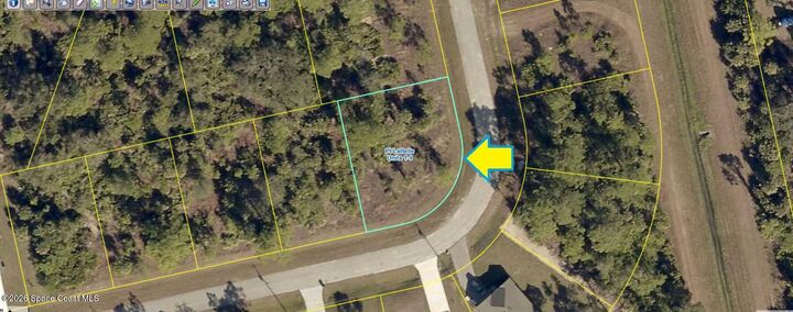 Property Photo: 6038 Pecan Circle FL 33935