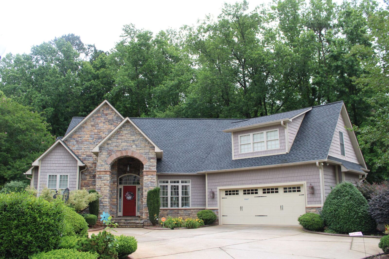 Property Photo: 3067 English Cottage Way SC 29316