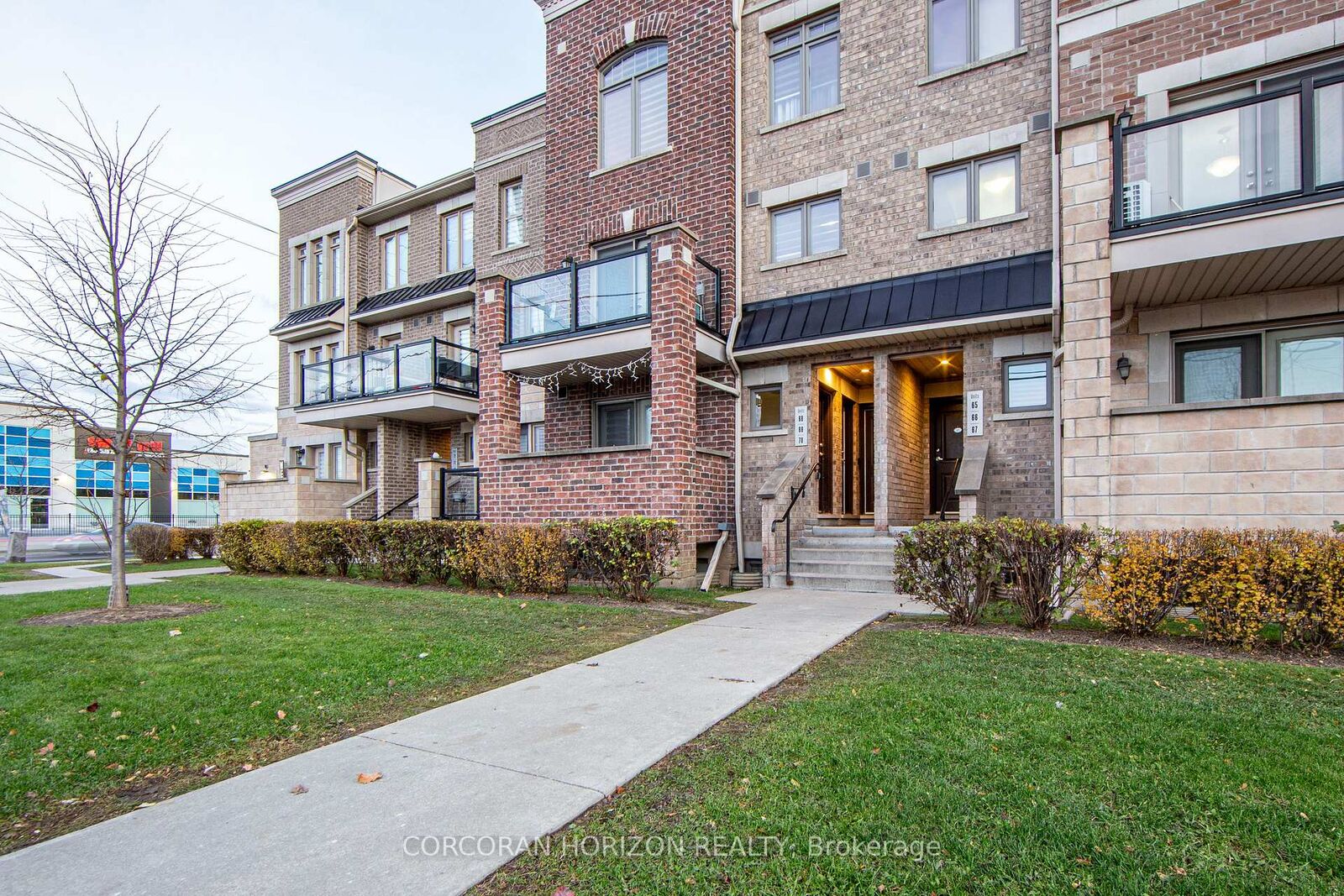 Property Photo: 2315 Sheppard Avenue W 70 ON M9M 3A4