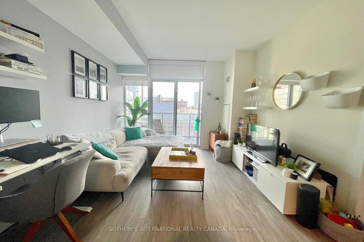 Property Photo: 105 George Street 706 ON M5A 0L4