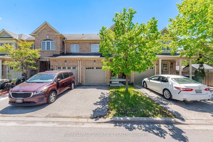Property Photo: 33 Bay Breeze Drive ON L6R 0M1