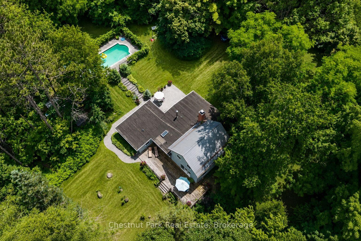Property Photo: 838151 4th Line E ON L9V 0J6