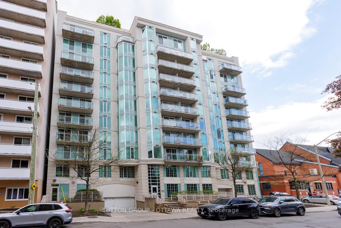 Property Photo: 138 Somerset Street W 508 ON K2P 0A3