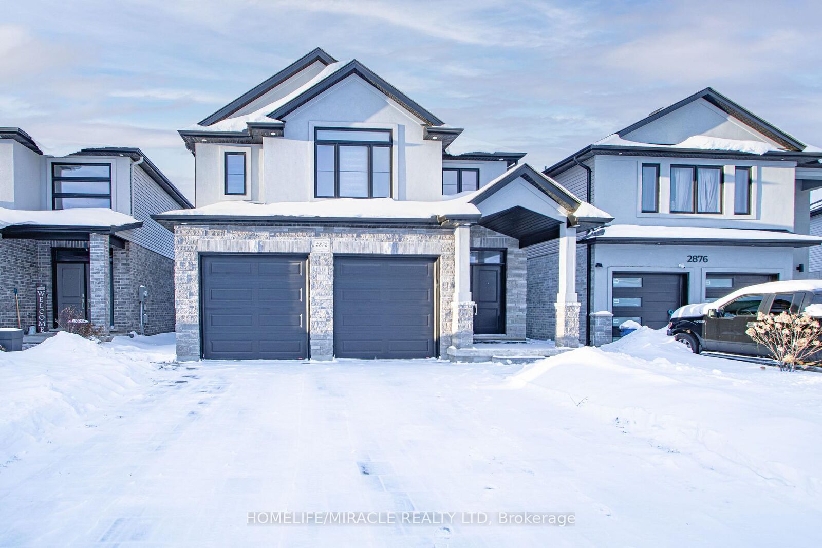 Property Photo: 2872 Doyle Drive ON N6M 0G7