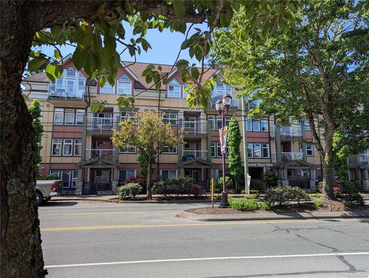 663 Goldstream Ave #306 — photo 1