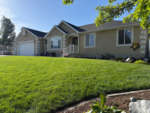Property Photo:  4032 W Red Tail Dr S  UT 84065 