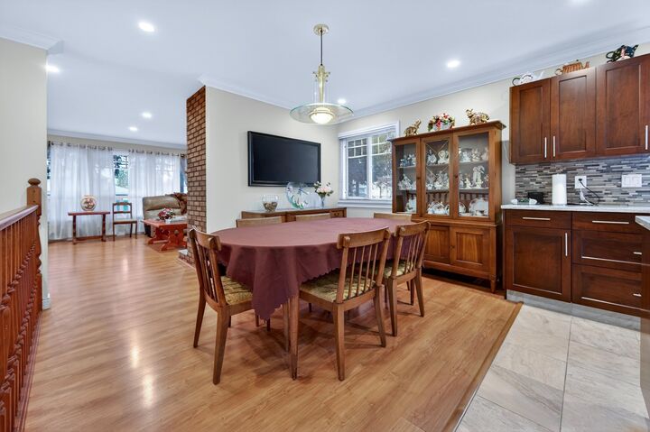 Property Photo: 10014 156 Street BC V3R 4L5