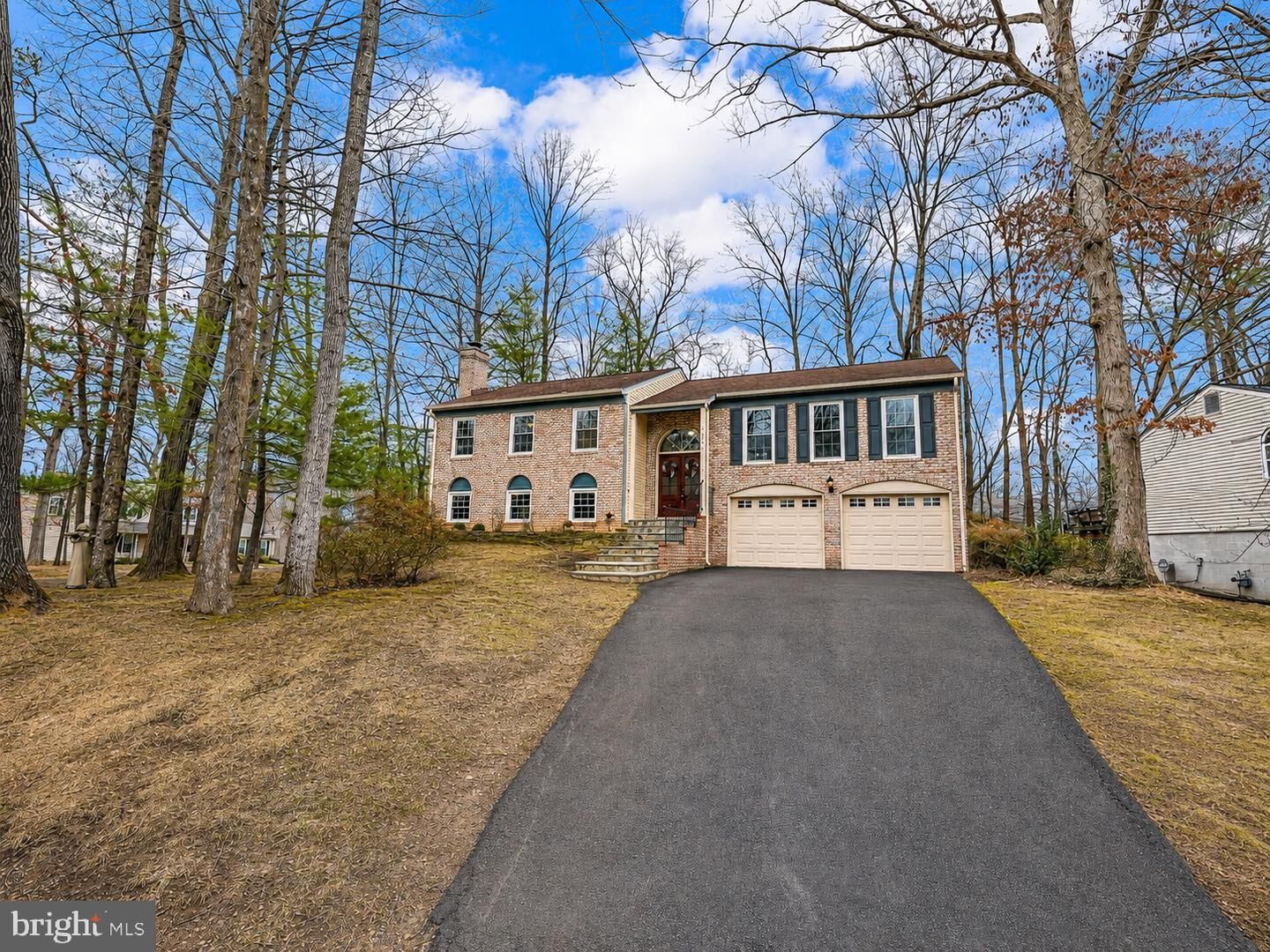 Property Photo: 7601 Cervantes Court VA 22153
