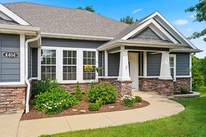 Property Photo:  4404 Ryefield Ct  MO 65203 