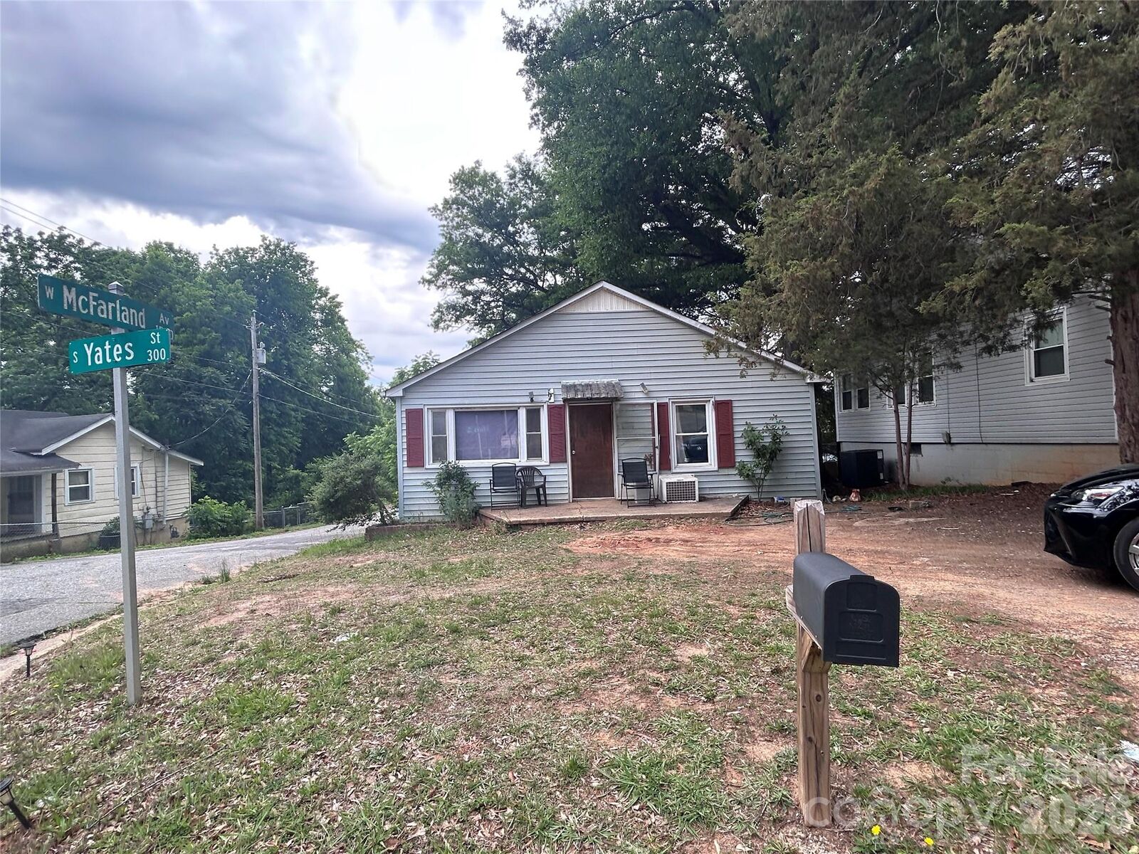 Property Photo:  317 S Yates Street  NC 28052 