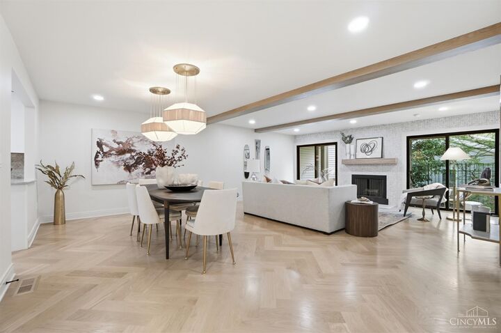 Property Photo:  3488 Forestoak Court  OH 45208 