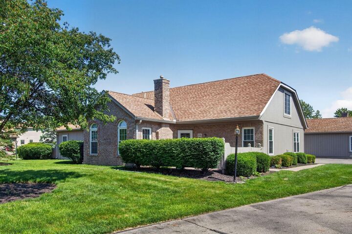 Property Photo:  2276 Willowside Lane  OH 43123 
