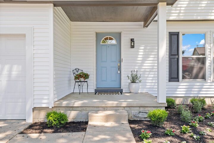 Property Photo:  3152 Southern Hills Drive  OH 43147 