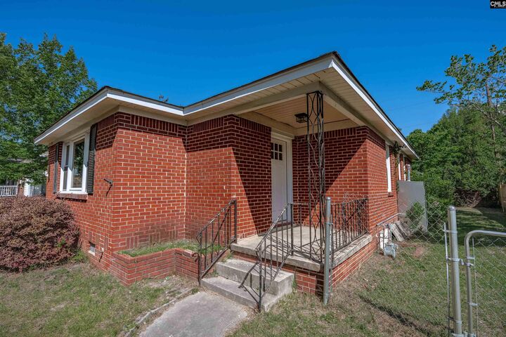 Property Photo:  1528 Hazel  SC 29033 